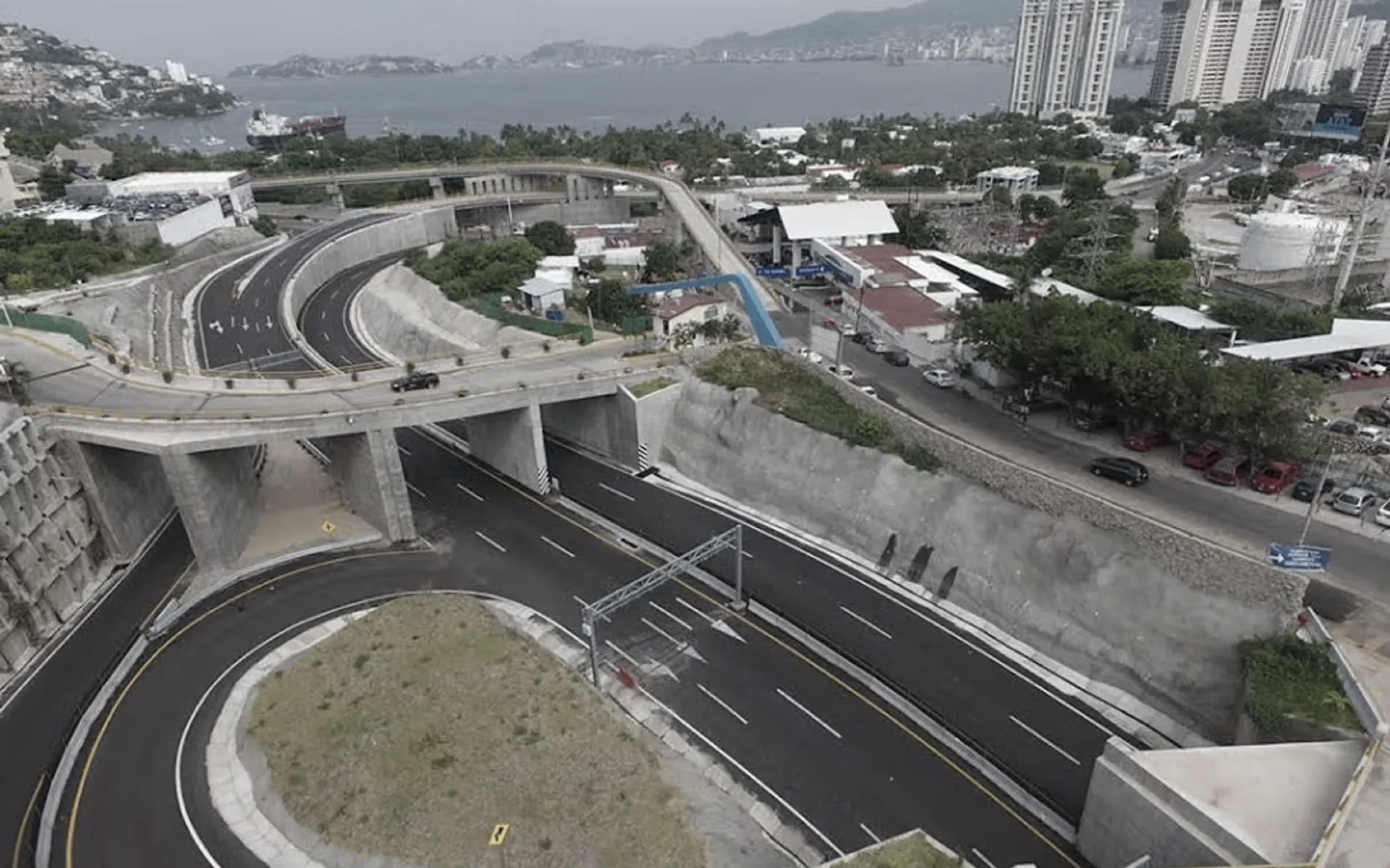 Acapulco Alternate Scenic Road and Tunnel